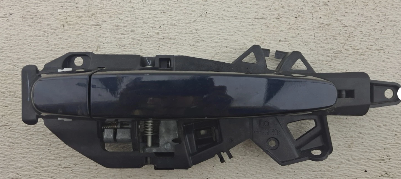 Manija exterior tras. der. / Rear Right Exterior Handle RIGHT rear — 2020 CHEVRO