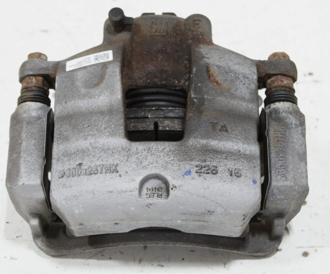 Cálipers / Brake Calipers BOTH — 2020 CHEVROLET Equinox LT (1LT)