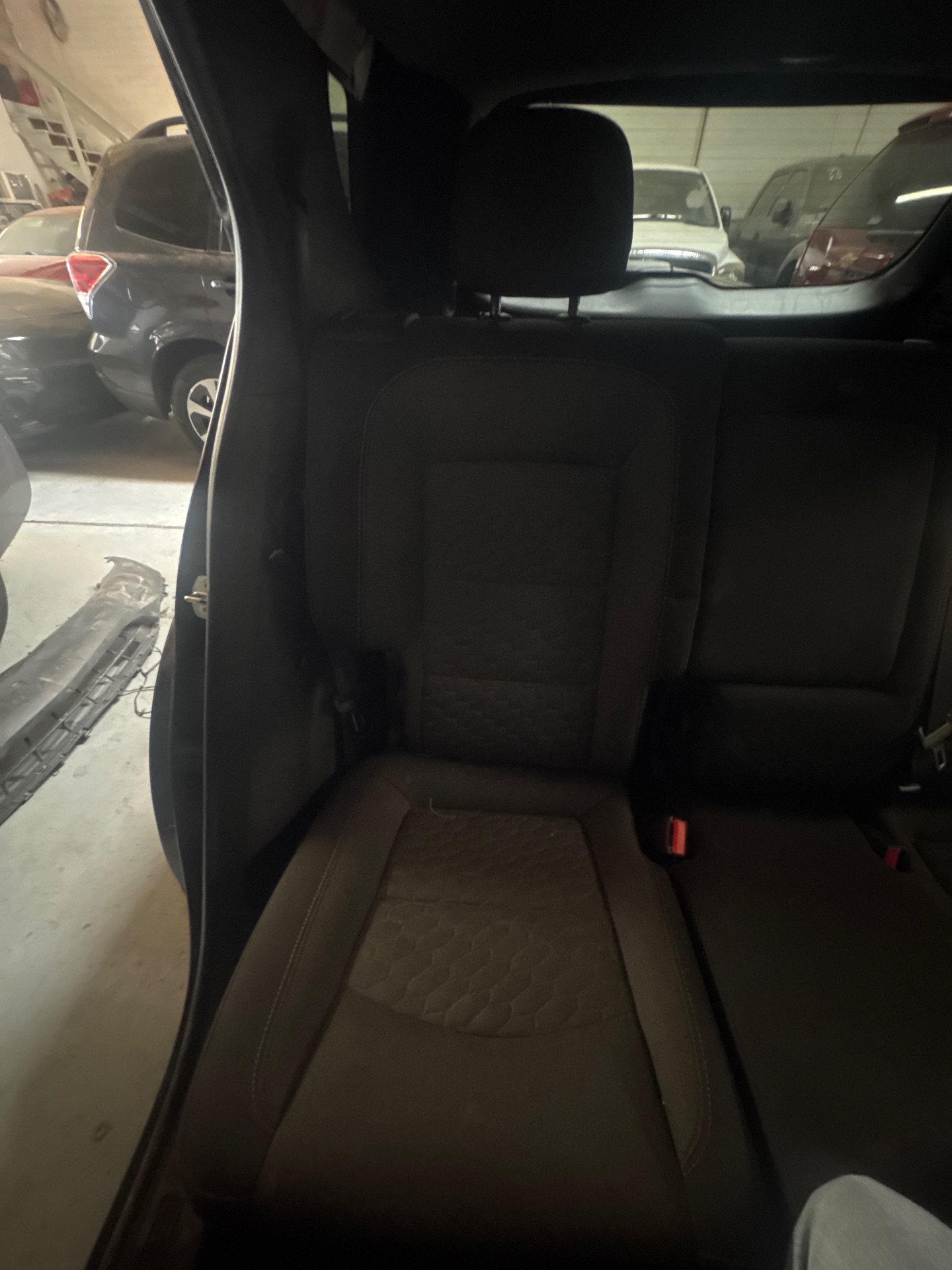 Asiento trasero derecho / Right Rear Seat RIGHT rear — 2020 CHEVROLET Equinox LT