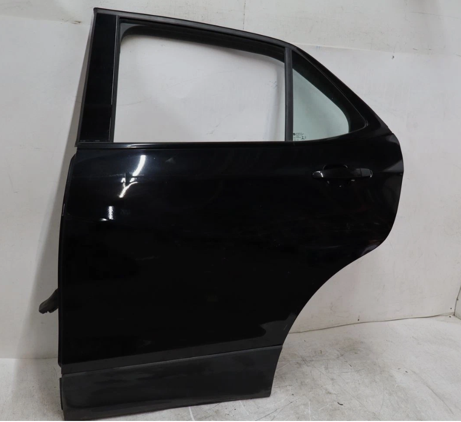 Carcasa puerta tras. izq. / Rear Left Door Shell LEFT rear — 2020 CHEVROLET Equi