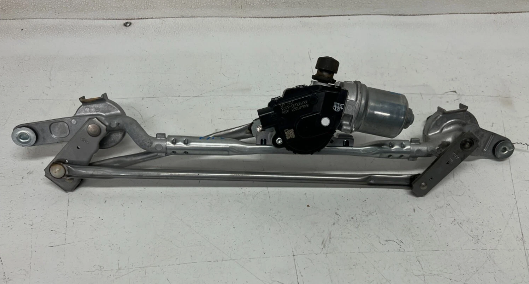 Mecanismo limpiaparabrisas / Wiper Linkage CENTER front — 2020 CHEVROLET Equinox