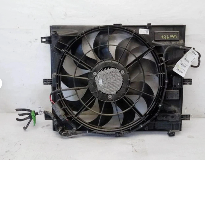 Ensamble de ventiladores / Cooling Fan Assembly CENTER front — 2020 CHEVROLET Eq