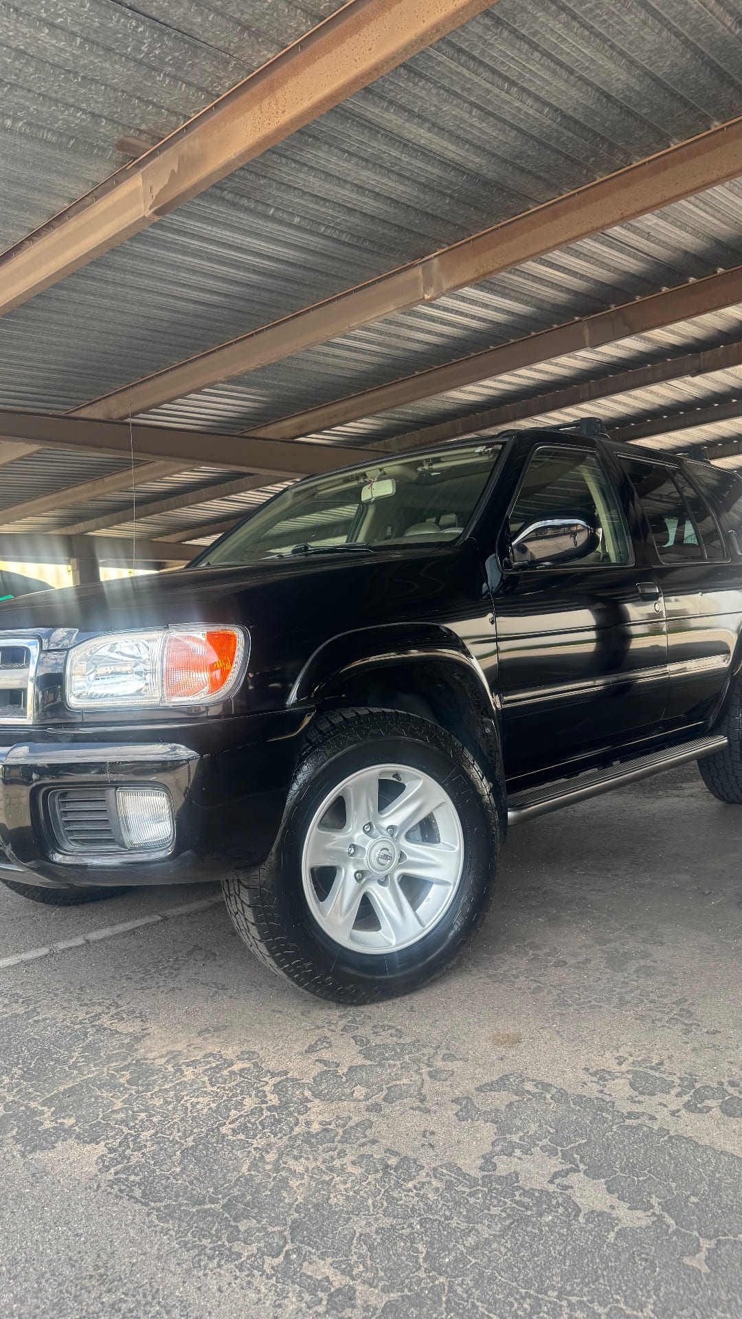 2003 NISSAN Pathfinder LT FWD